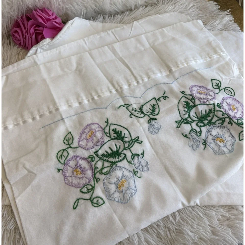 Set of 2 Vintage Handmade Embroidered Pillowcases Roses Flowers Cottage Core